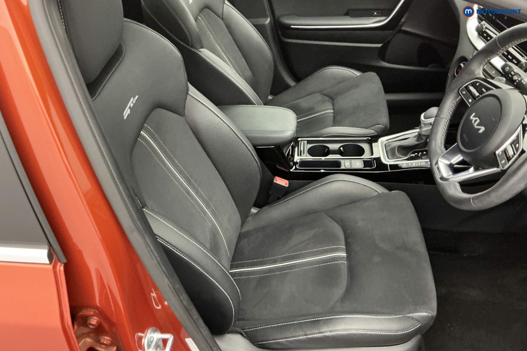 KIA Ceed Gt-Line S Automatic Petrol Hatchback - Stock Number (1658911) - 5th supplementary image
