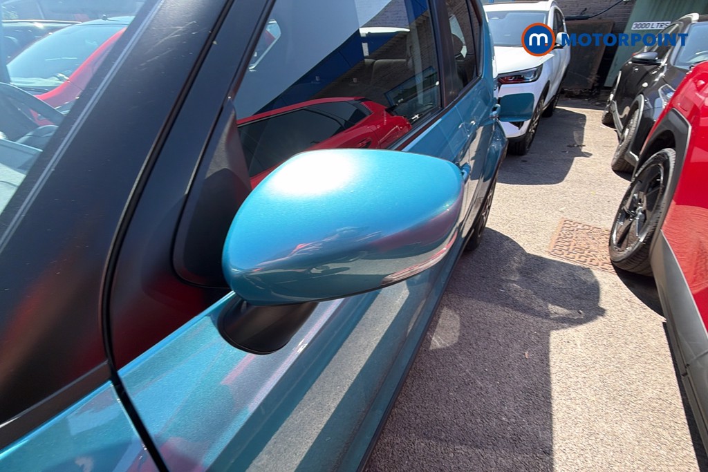 Suzuki Ignis SZ5 Manual Petrol SUV - Stock Number (1659189) - 43rd supplementary image