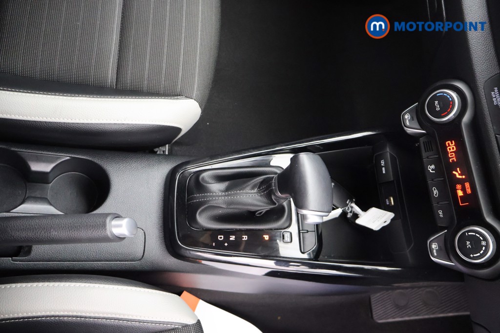 KIA Stonic Connect Automatic Petrol SUV - Stock Number (1659238) - 13th supplementary image