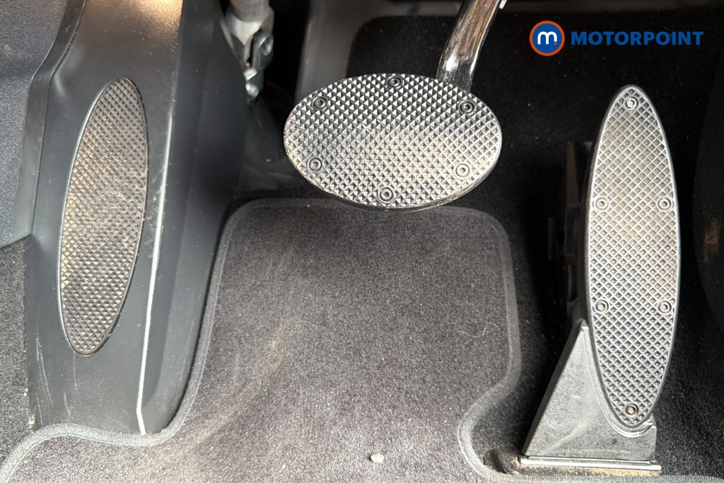 Mini Hatchback Cooper S Level 2 Automatic Electric Hatchback - Stock Number (1659364) - 24th supplementary image
