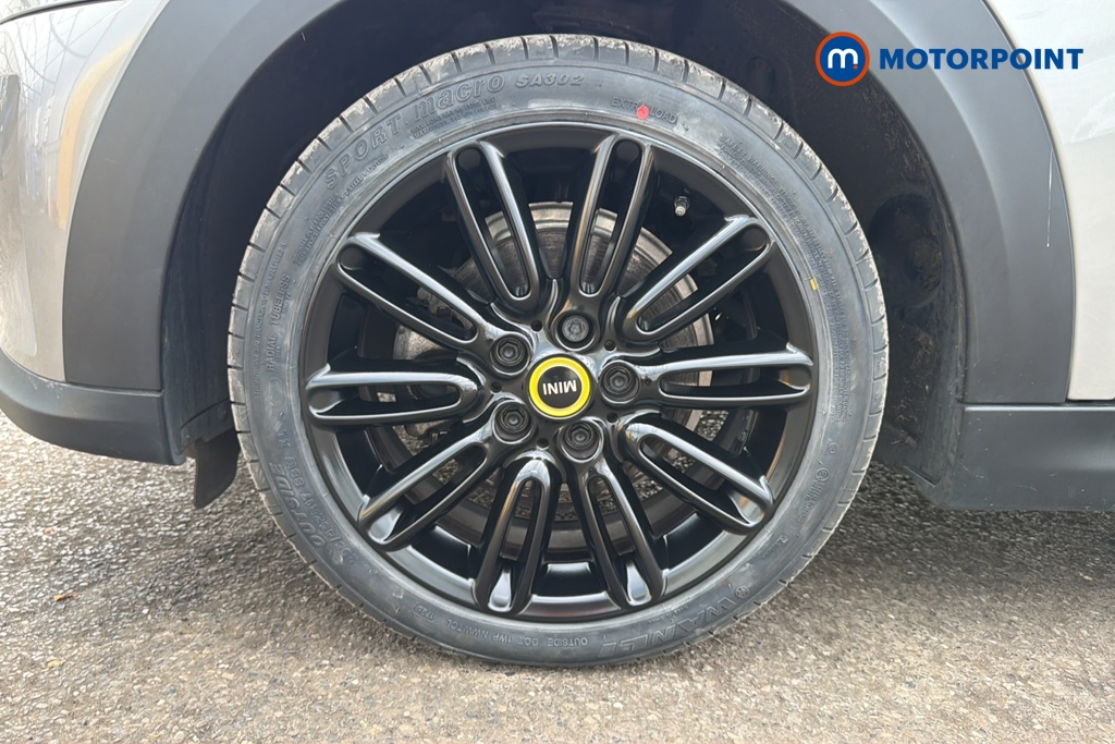 Mini Hatchback Cooper S Level 2 Automatic Electric Hatchback - Stock Number (1659364) - 44th supplementary image