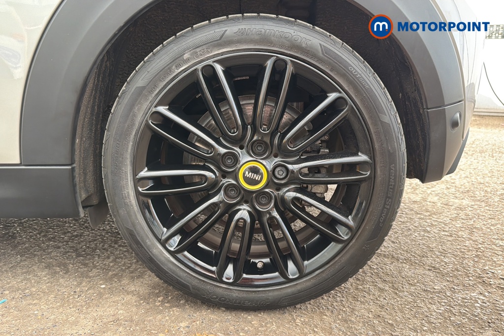 Mini Hatchback Cooper S Level 2 Automatic Electric Hatchback - Stock Number (1659364) - 45th supplementary image