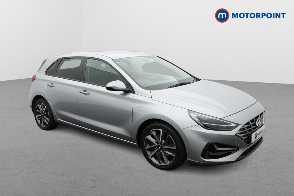Hyundai i30 listing photo