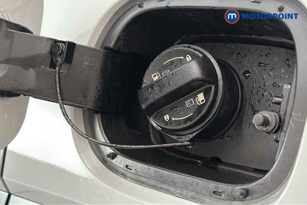 Hyundai Kona Advance Automatic Petrol-Electric Hybrid SUV - Stock Number (1659510) - 41st supplementary image