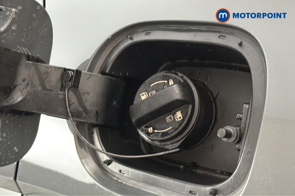 Hyundai Kona Advance Automatic Petrol-Electric Hybrid SUV - Stock Number (1659511) - 41st supplementary image