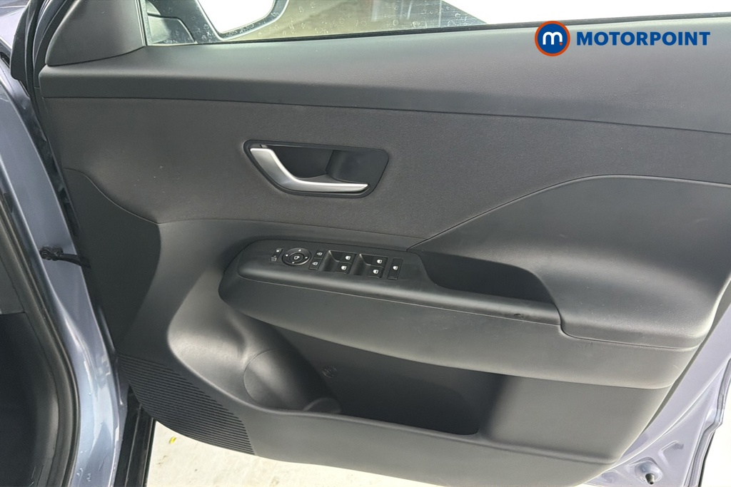 Hyundai Kona Advance Automatic Petrol-Electric Hybrid SUV - Stock Number (1659554) - 18th supplementary image