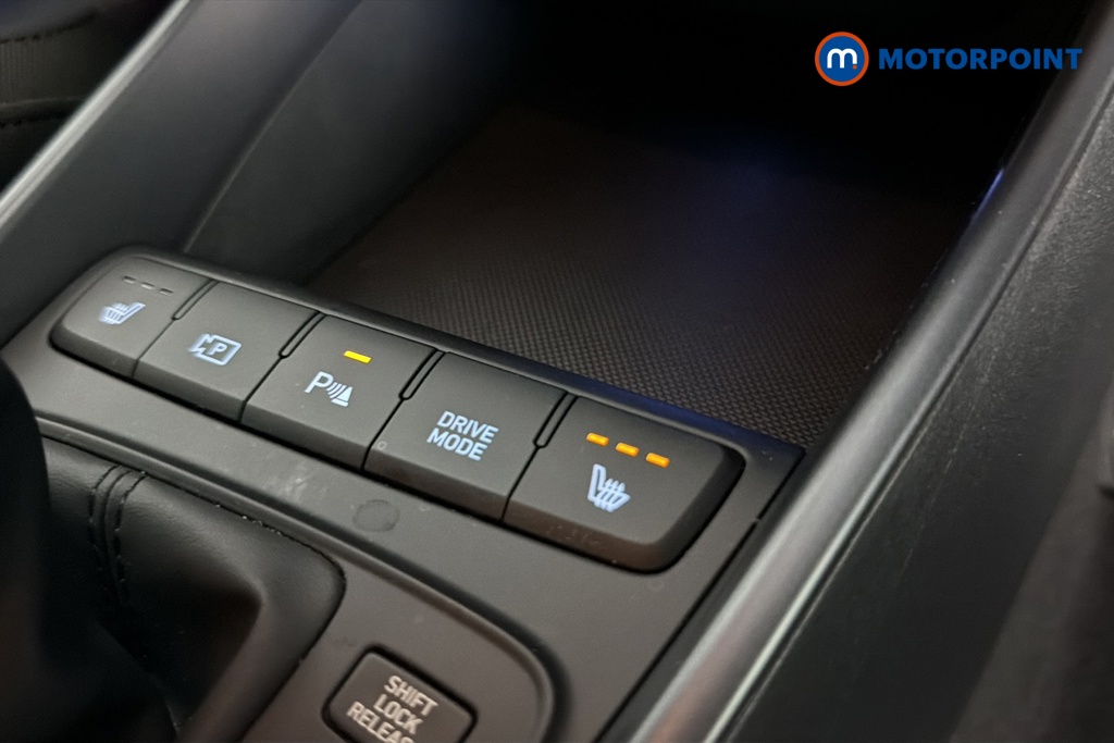 Hyundai I20 Premium Automatic Petrol Hatchback - Stock Number (1659591) - 14th supplementary image