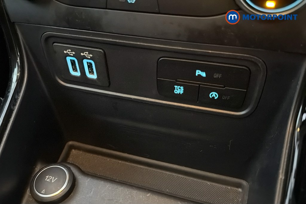 Ford Ecosport Titanium Manual Petrol SUV - Stock Number (1659593) - 17th supplementary image