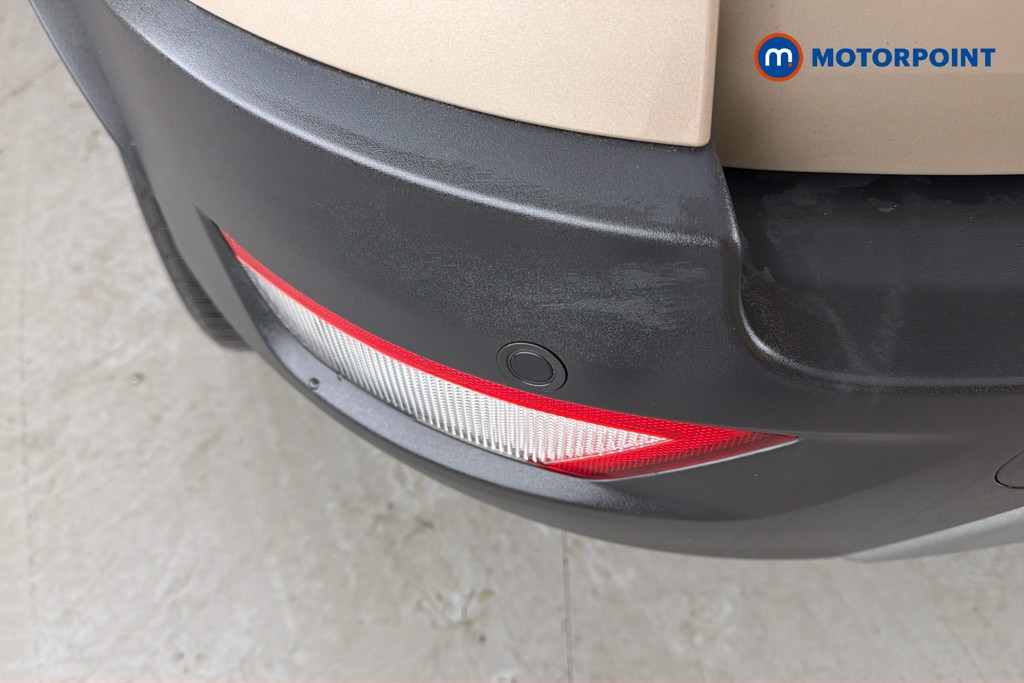 Ford Ecosport Titanium Manual Petrol SUV - Stock Number (1659593) - 40th supplementary image
