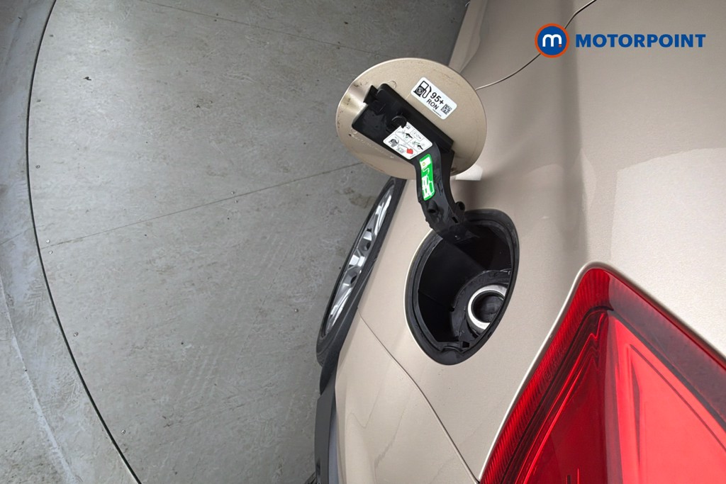 Ford Ecosport Titanium Manual Petrol SUV - Stock Number (1659593) - 41st supplementary image