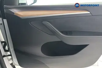 Tesla Model Y Long Range Automatic Electric SUV - Stock Number (1659725) - 18th supplementary image
