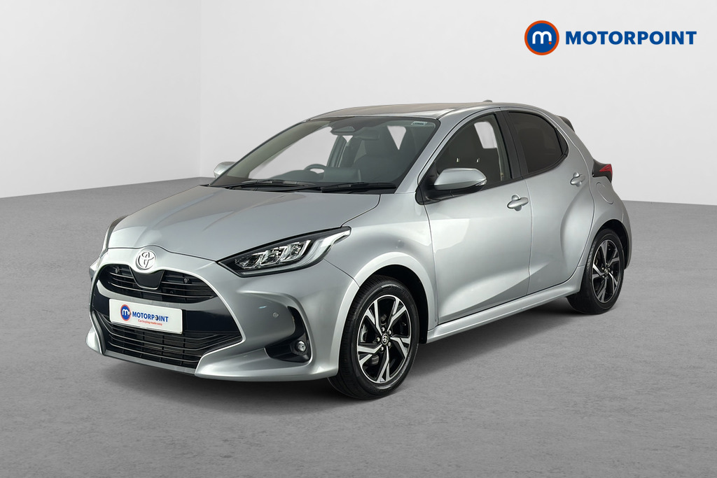 Toyota Yaris Design Automatic Petrol-Electric Hybrid Hatchback - Stock Number (1659870) - Passenger side front corner