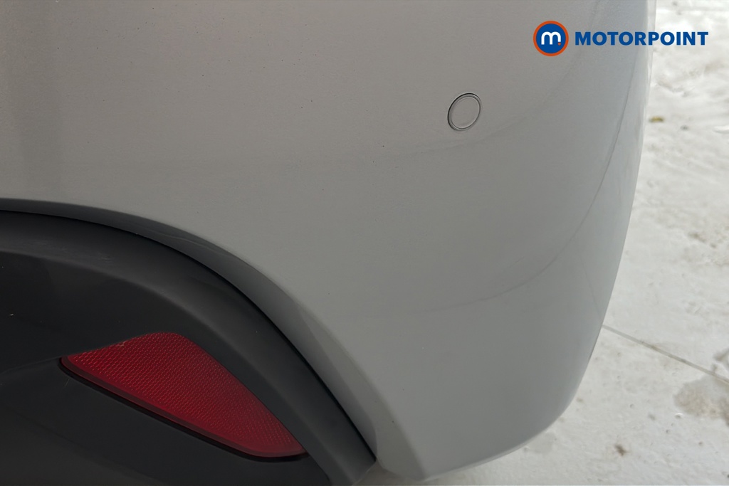 Toyota Yaris Design Automatic Petrol-Electric Hybrid Hatchback - Stock Number (1659870) - 39th supplementary image