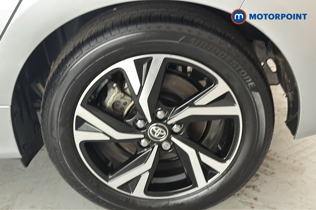 Toyota Yaris Design Automatic Petrol-Electric Hybrid Hatchback - Stock Number (1659870) - 45th supplementary image