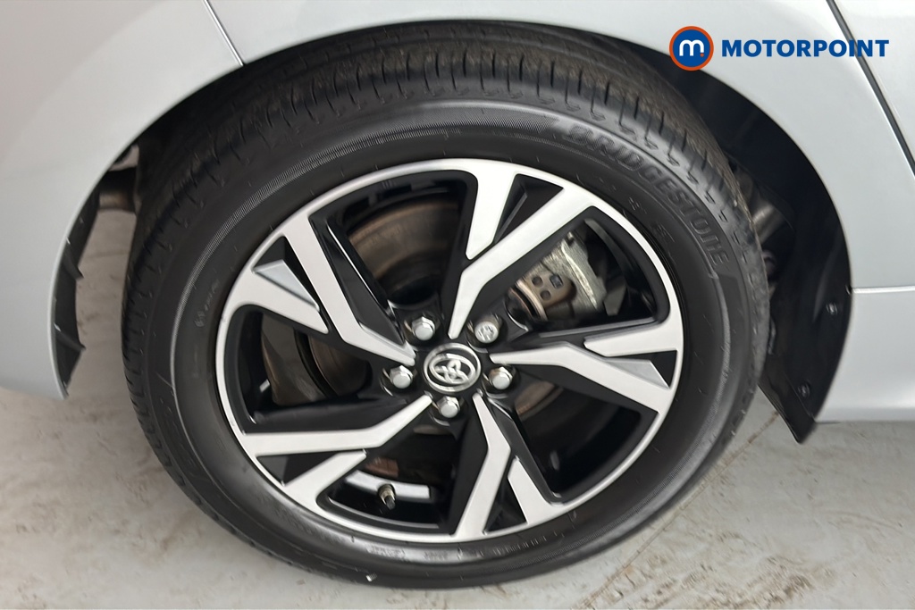 Toyota Yaris Design Automatic Petrol-Electric Hybrid Hatchback - Stock Number (1659870) - 46th supplementary image