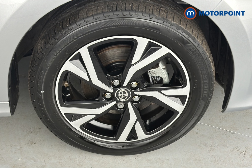Toyota Yaris Design Automatic Petrol-Electric Hybrid Hatchback - Stock Number (1659870) - 47th supplementary image