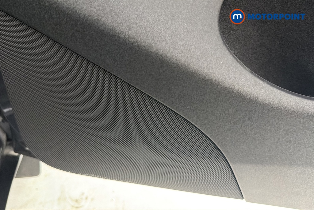 Tesla Model Y Long Range Automatic Electric SUV - Stock Number (1660072) - 21st supplementary image