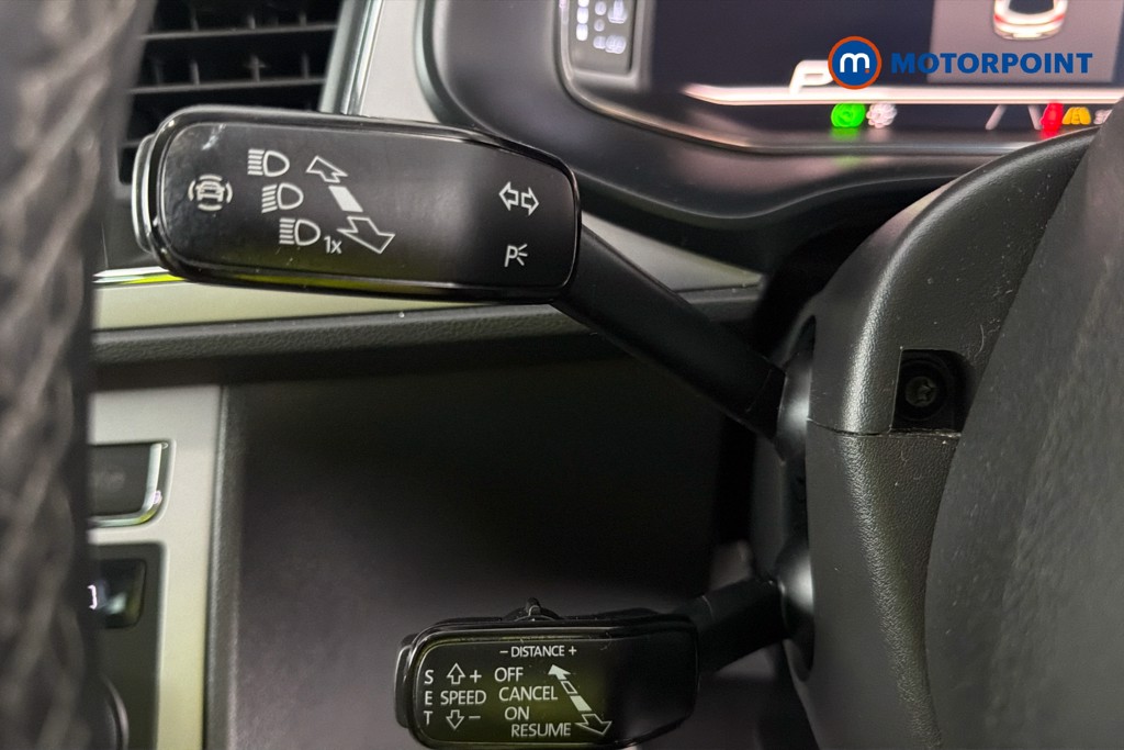 Seat Leon Xcellence Lux Automatic Petrol Hatchback - Stock Number (1660085) - 6th supplementary image
