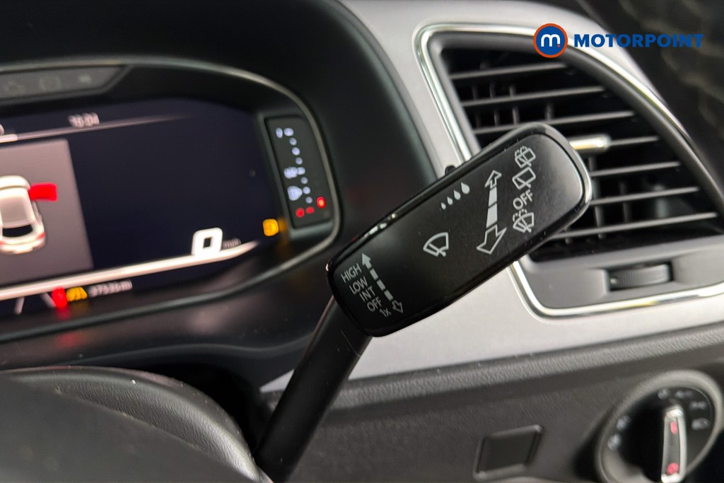 Seat Leon Xcellence Lux Automatic Petrol Hatchback - Stock Number (1660085) - 7th supplementary image