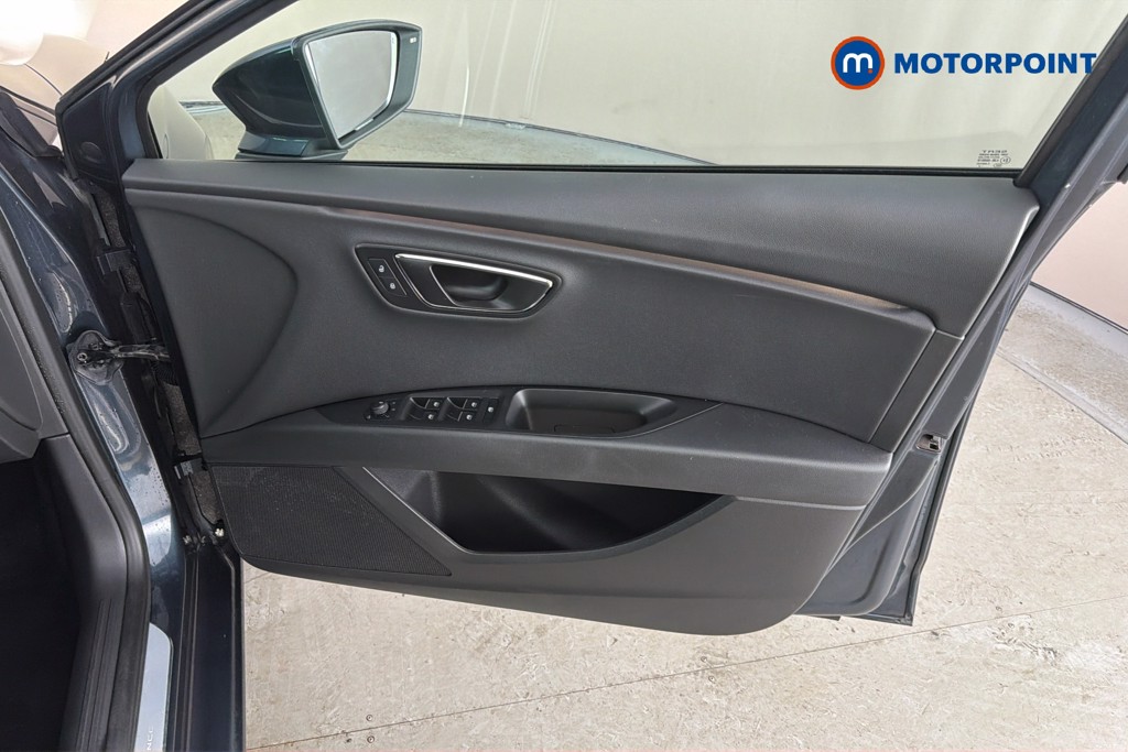 Seat Leon Xcellence Lux Automatic Petrol Hatchback - Stock Number (1660085) - 19th supplementary image