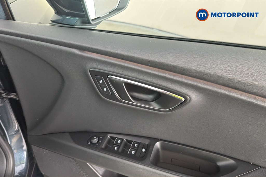 Seat Leon Xcellence Lux Automatic Petrol Hatchback - Stock Number (1660085) - 42nd supplementary image