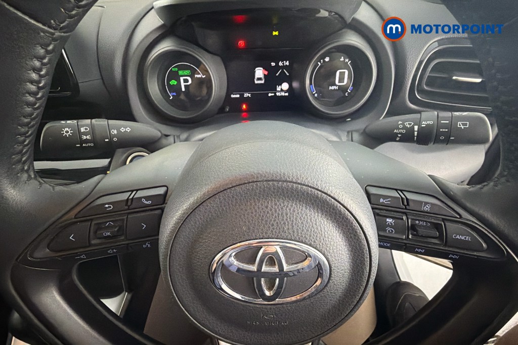 Toyota Yaris Cross Icon Automatic Petrol-Electric Hybrid Estate - Stock Number (1660154) - 5th supplementary image