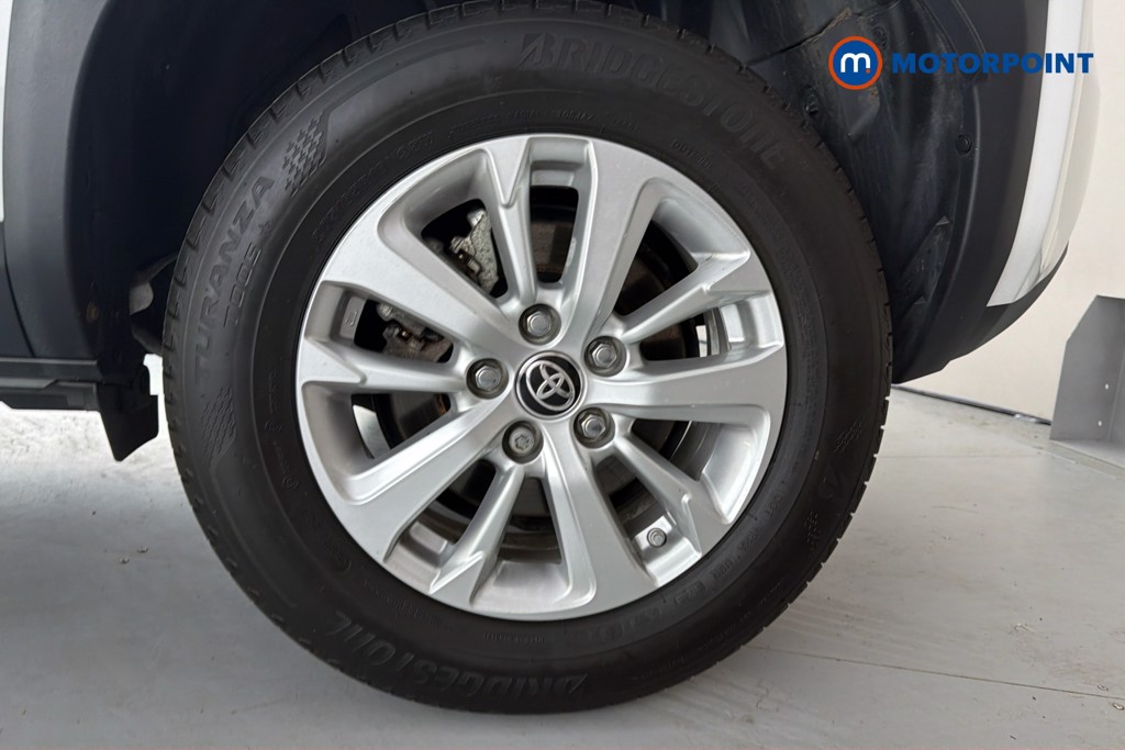 Toyota Yaris Cross Icon Automatic Petrol-Electric Hybrid Estate - Stock Number (1660154) - 48th supplementary image