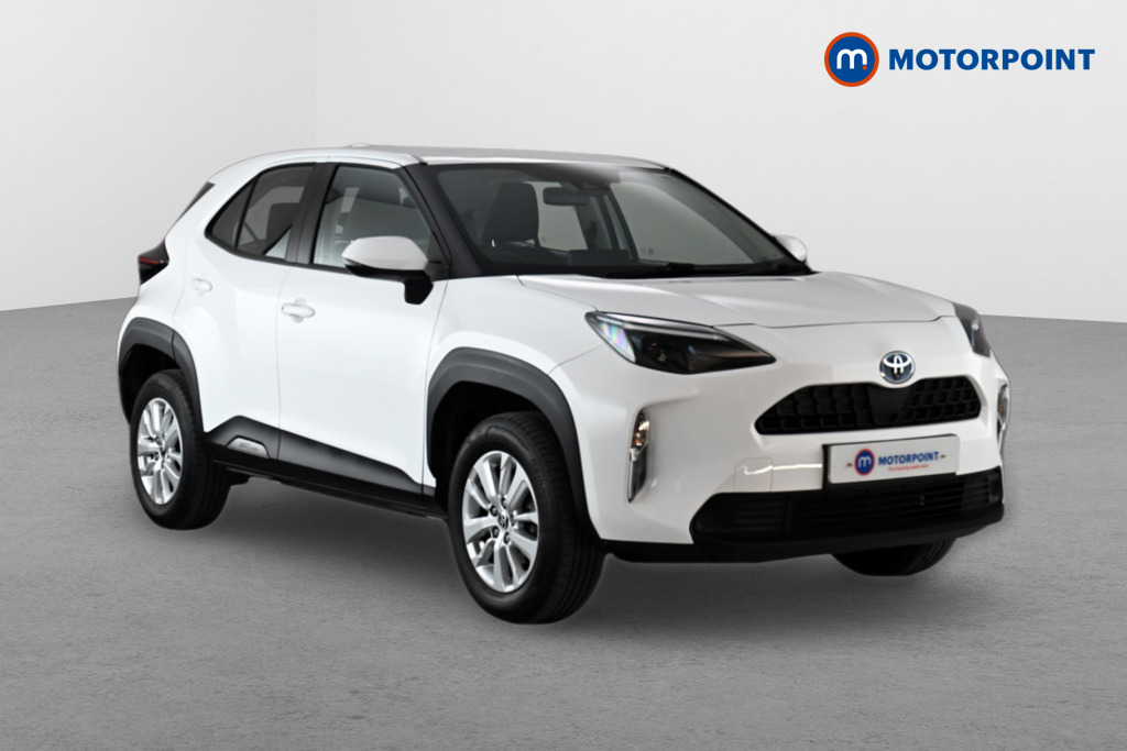 Toyota Yaris Cross Icon Automatic Petrol-Electric Hybrid Estate - Stock Number (1660154) - Drivers side front corner