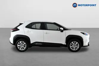 Toyota Yaris Cross Icon Automatic Petrol-Electric Hybrid Estate - Stock Number (1660154) - Drivers side