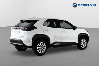 Toyota Yaris Cross Icon Automatic Petrol-Electric Hybrid Estate - Stock Number (1660154) - Drivers side rear corner