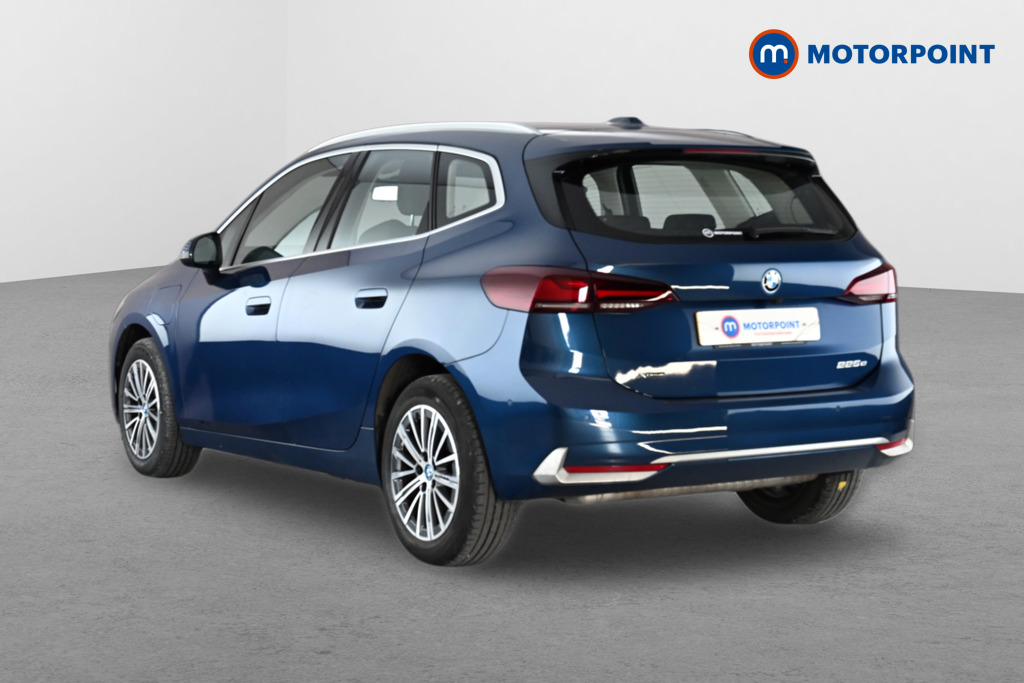 BMW 2 Series Luxury Automatic Petrol Plug-In Hybrid Estate - Stock Number (1660179) - Passenger side rear corner