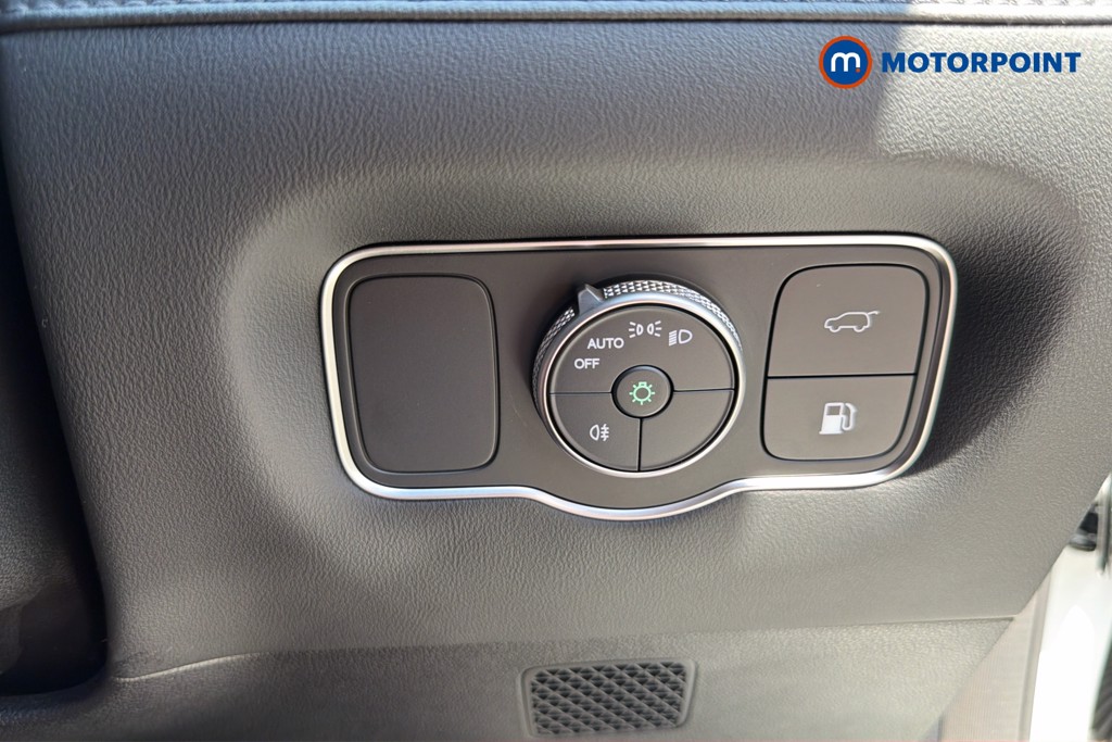 Chery Tiggo 8 Summit Automatic Petrol Plug-In Hybrid SUV - Stock Number (1660313) - 18th supplementary image