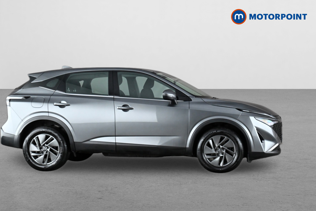 Nissan Qashqai Acenta Premium Manual Petrol SUV - Stock Number (1660455) - Drivers side