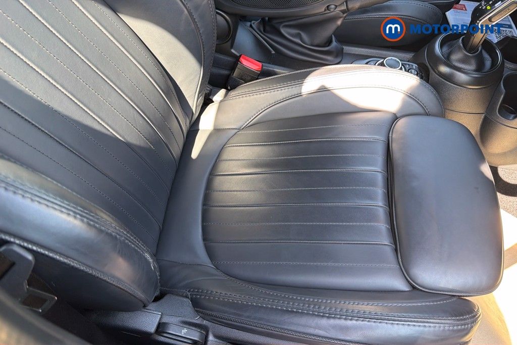 Mini Hatchback Cooper Exclusive Automatic Petrol Hatchback - Stock Number (1660492) - 22nd supplementary image