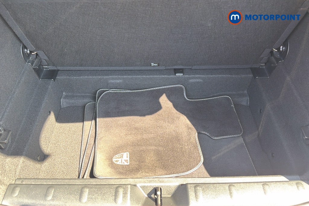 Mini Hatchback Cooper Exclusive Automatic Petrol Hatchback - Stock Number (1660492) - 33rd supplementary image