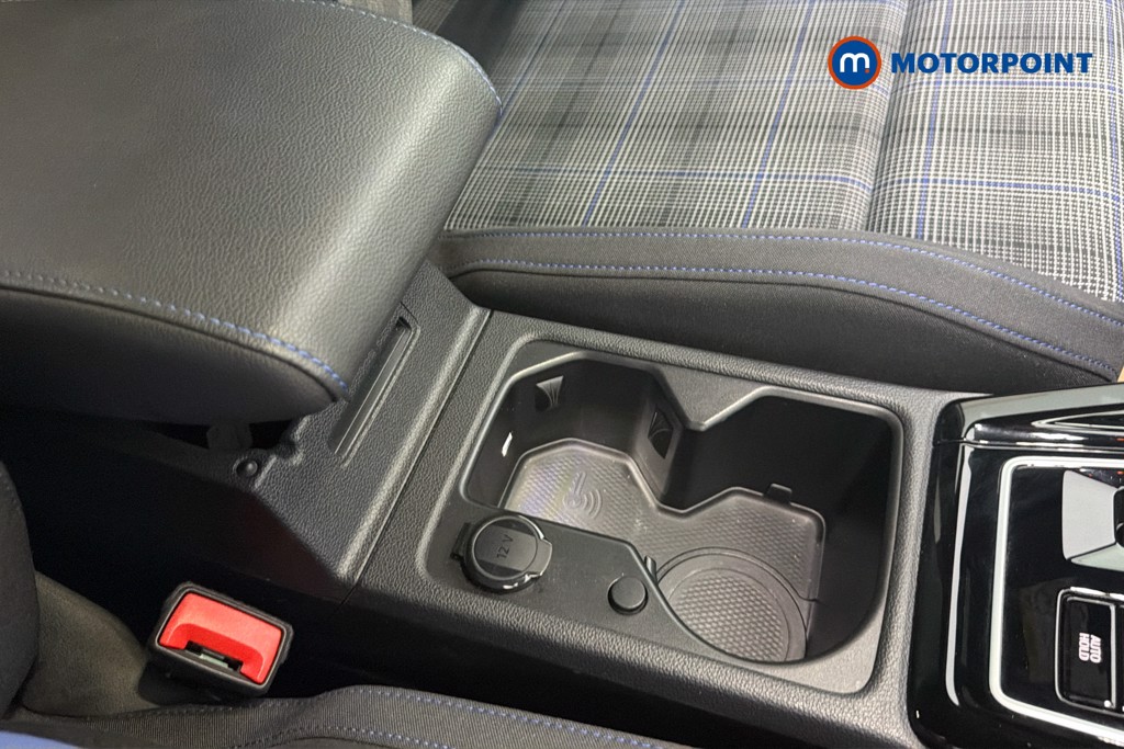 Volkswagen Golf GTE Automatic Petrol Plug-In Hybrid Hatchback - Stock Number (1660549) - 14th supplementary image