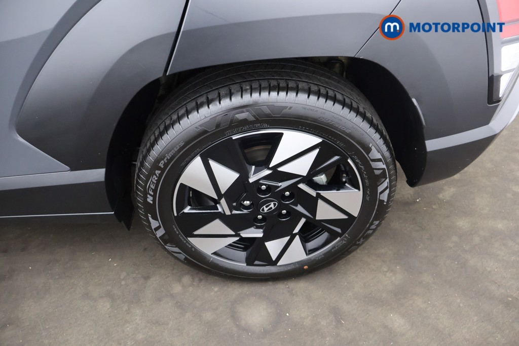 Hyundai Kona Advance Automatic Petrol-Electric Hybrid SUV - Stock Number (1660569) - 2nd supplementary image