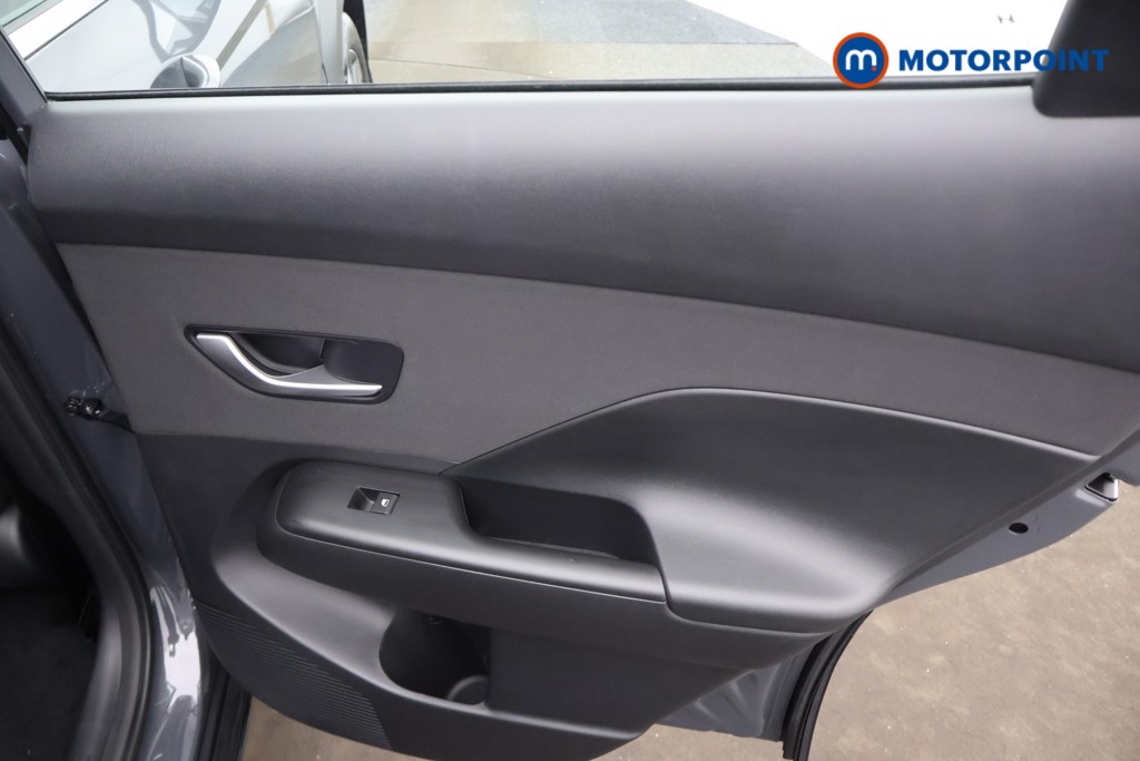 Hyundai Kona Advance Automatic Petrol-Electric Hybrid SUV - Stock Number (1660569) - 17th supplementary image