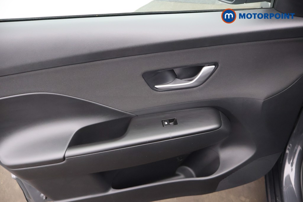 Hyundai Kona Advance Automatic Petrol-Electric Hybrid SUV - Stock Number (1660569) - 22nd supplementary image