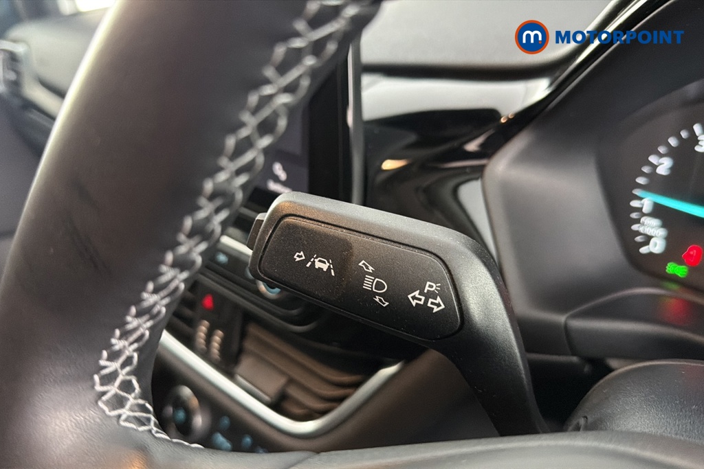 Ford Fiesta Titanium Manual Petrol Hatchback - Stock Number (1660608) - 5th supplementary image