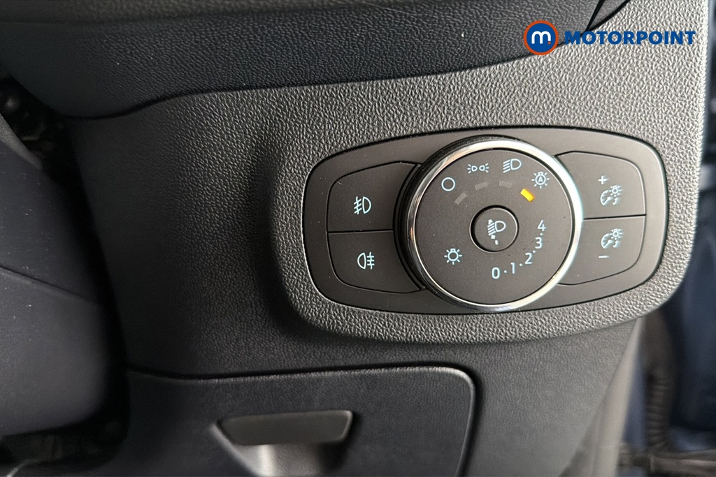 Ford Fiesta Titanium Manual Petrol Hatchback - Stock Number (1660608) - 11th supplementary image