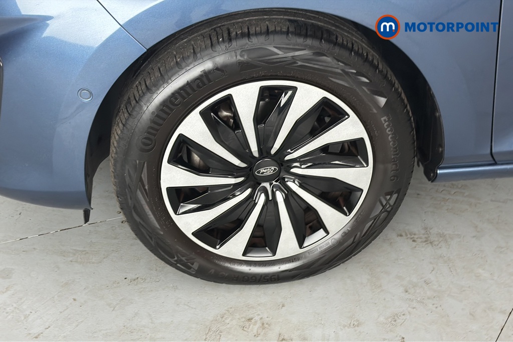 Ford Fiesta Titanium Manual Petrol Hatchback - Stock Number (1660608) - 44th supplementary image