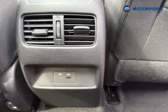 Nissan Qashqai N-Connecta Manual Petrol SUV - Stock Number (1660737) - 28th supplementary image