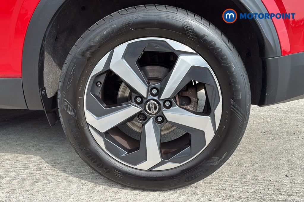 Nissan Qashqai N-Connecta Manual Petrol SUV - Stock Number (1660737) - 45th supplementary image