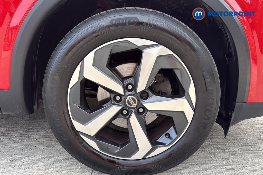 Nissan Qashqai N-Connecta Manual Petrol SUV - Stock Number (1660737) - 47th supplementary image