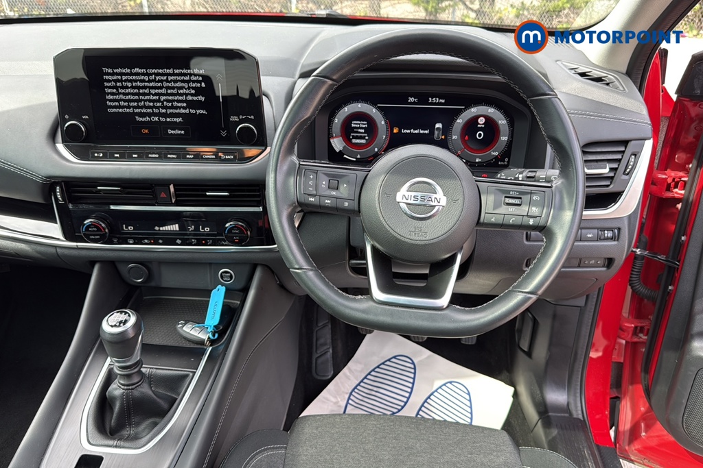 Nissan Qashqai N-Connecta Manual Petrol SUV - Stock Number (1660737) - 1st supplementary image