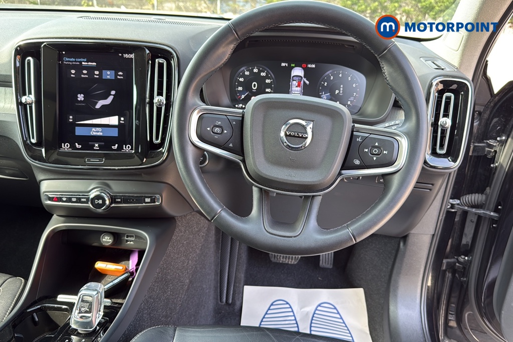 Volvo Xc40 Inscription Automatic Petrol SUV - Stock Number (1660862) - 1st supplementary image