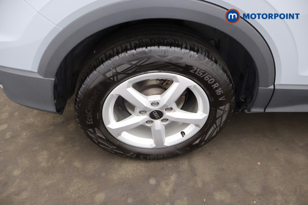 Audi Q2 Technik Manual Petrol SUV - Stock Number (1660876) - 3rd supplementary image