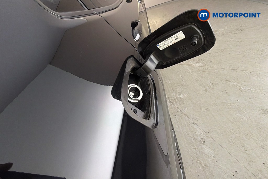 Jeep Compass Limited Automatic Petrol SUV - Stock Number (1661379) - 41st supplementary image