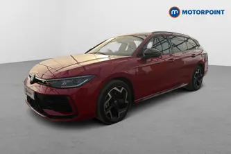 Volkswagen Passat R-Line Automatic Petrol Plug-In Hybrid Estate - Stock Number (1661559) - Passenger side front corner